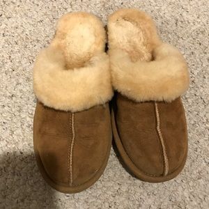 LL Bean Fur Slippers